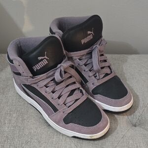 Puma Women's Mid-Top Sneakers in Lavender and Black